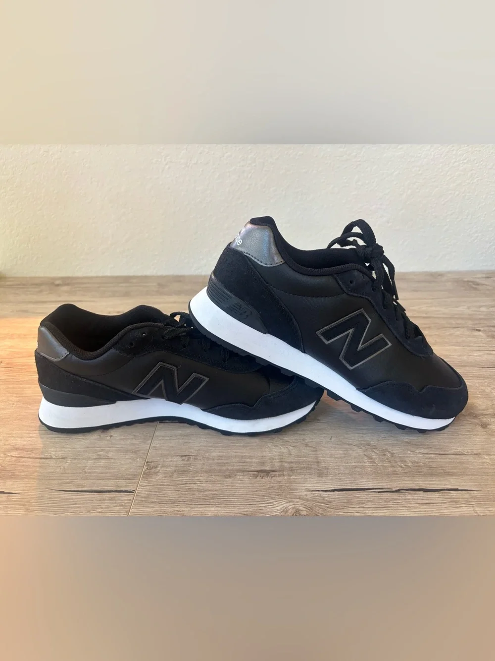 New Balance athletic sneakers NEW